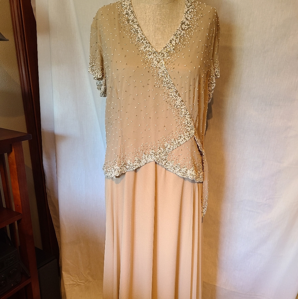 J Kara Formal mother of the bride dress